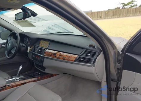 2007 BMW X5 3.0Si из США, поврежденный, VIN 5UXFE43577L017640